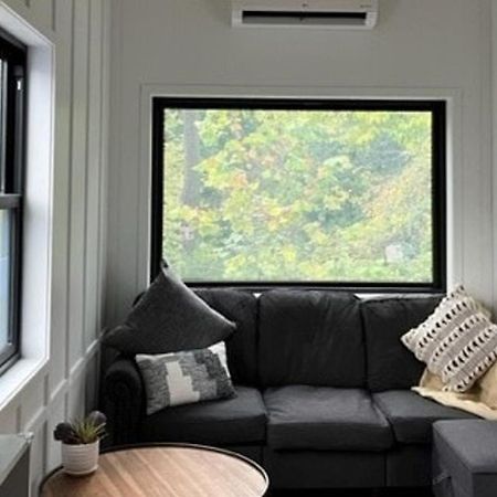 The Endeavor Tiny Home! Elizabethtown Kültér fotó