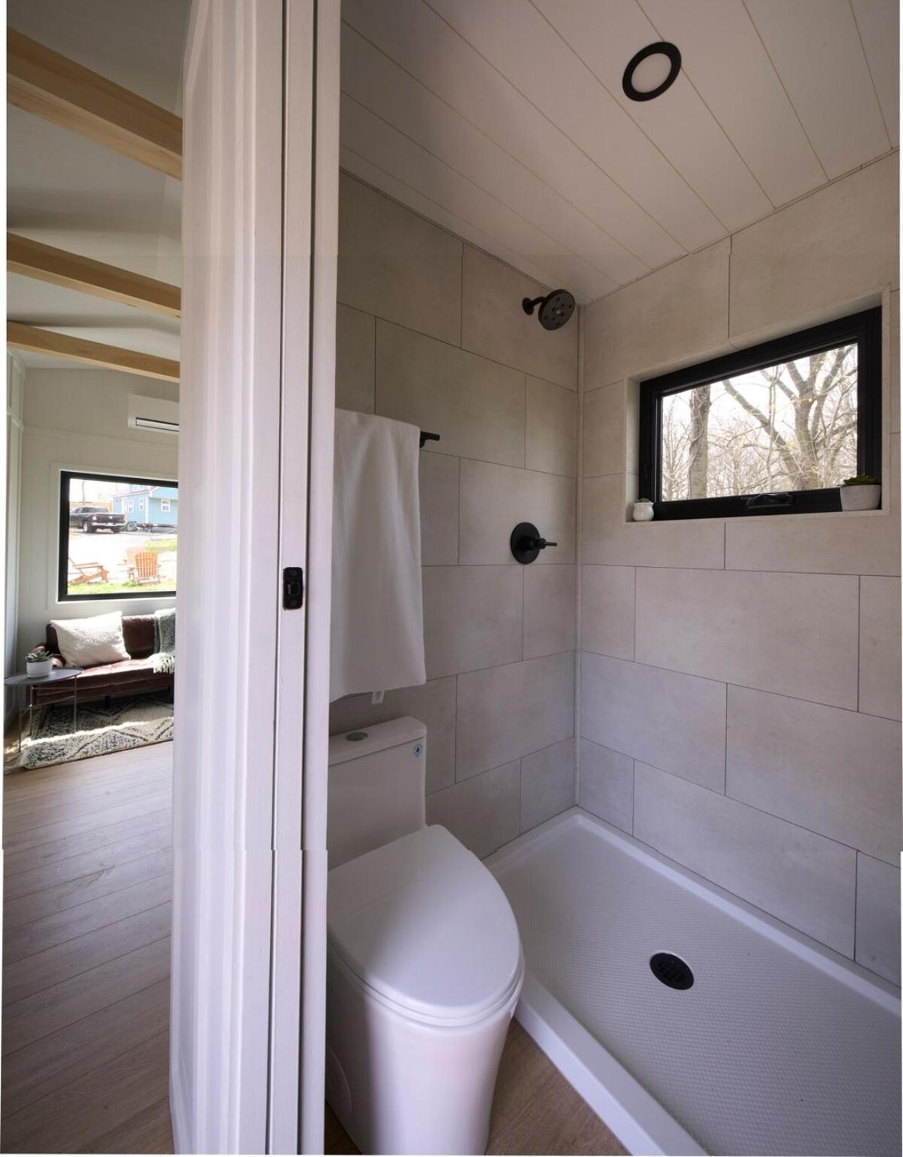 The Endeavor Tiny Home! Elizabethtown Kültér fotó